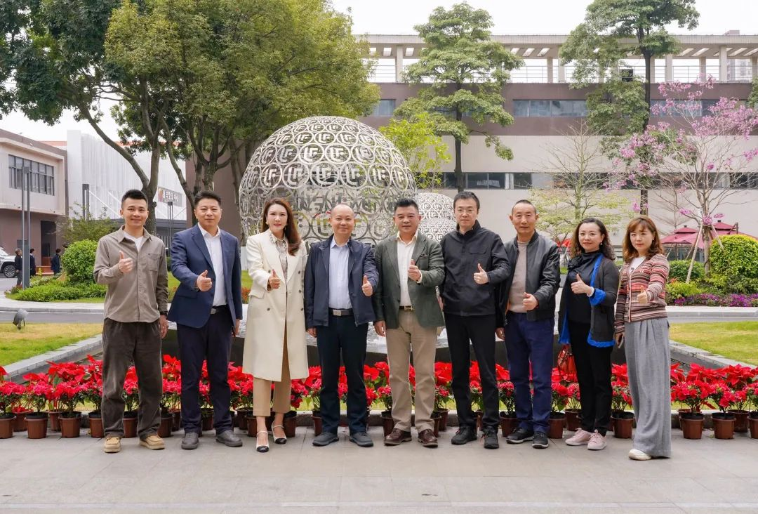 成都传媒集团成都智媒体城公司与尊龙凯时励丰文化达成战略合作 共探数字未来